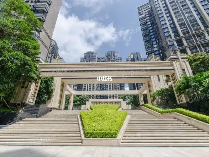 中洲华府185平,总价1800万