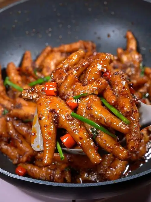零失败的香辣鸡爪软糯入味每次做都吃不够