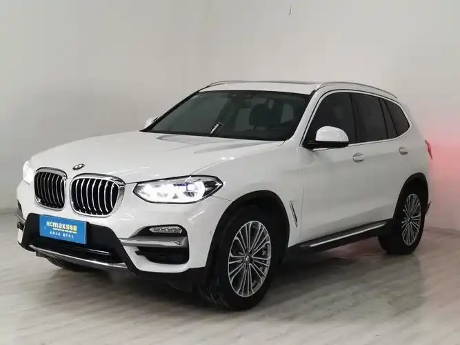 宝马 宝马x3  2018款 xdrive28i m运动套装 国vi 白色 自动档  关注