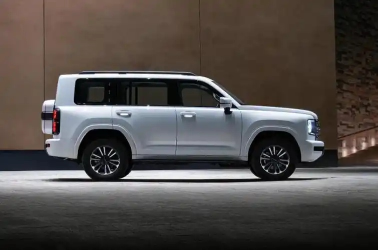 全新一代哈弗h9官图亮相,造型硬朗大气,配备2.0t 9at,能火吗?