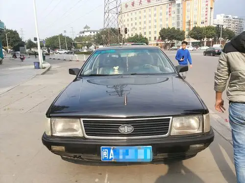 【福州】2001年6月 红旗 红旗 2001款 2.0 手动 ae 黑色 手动挡