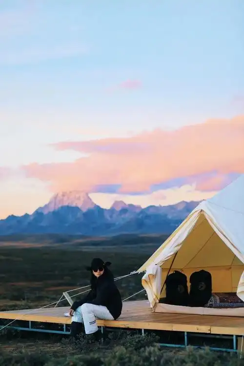 鱼子西观景台自驾游怎么走鱼子西在哪里鱼子西星空营