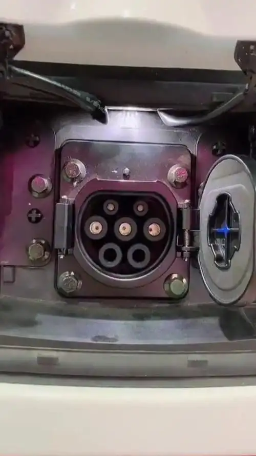 电动汽车充电口,你见过吗?