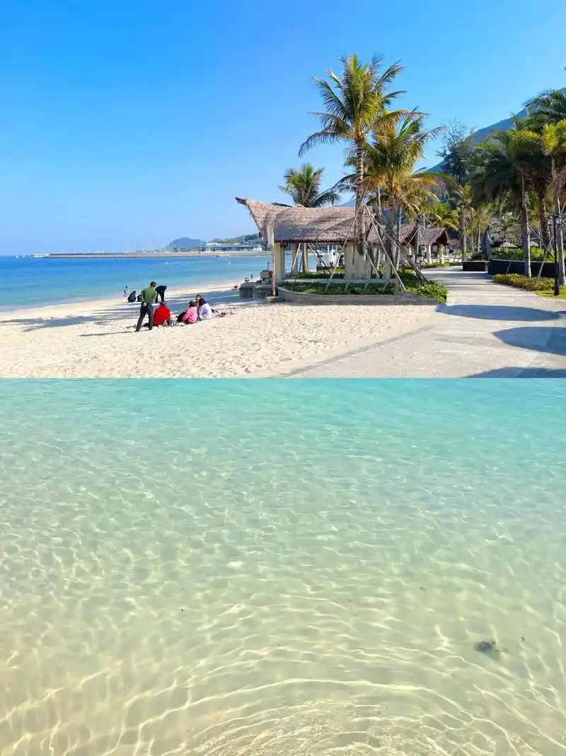 深圳海滩天花板「桔钓沙」,海水清澈沙滩细腻深圳的 - 抖音