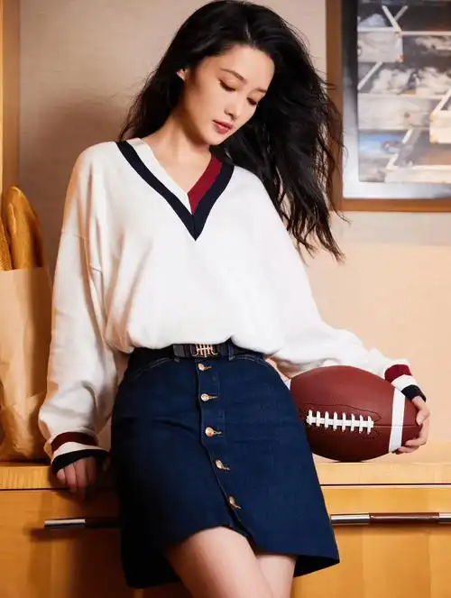 女星李沁写真集:如画美人,天之骄女