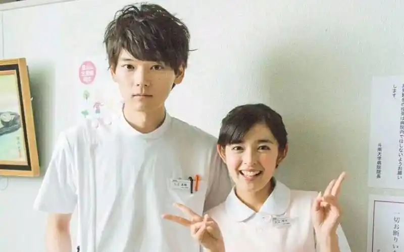 【日版一吻定情花絮】直树视角的琴子x琴子视角的直树_哔哩哔哩_bili