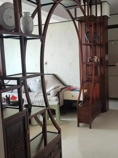 定制老榆木月亮门