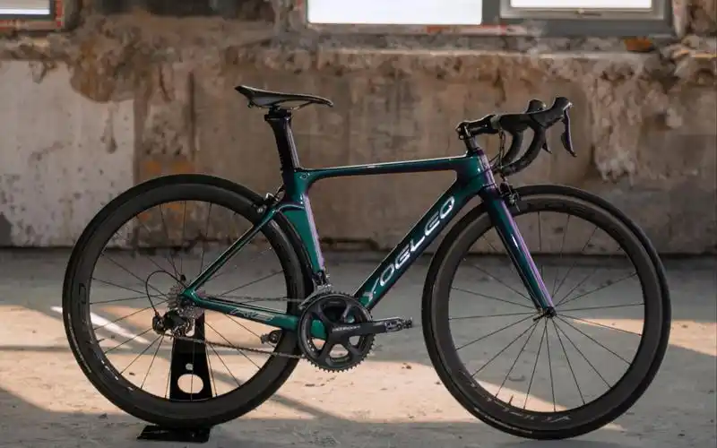 中国碳纤维自行车品牌yoeleor6圈刹公路车变色龙