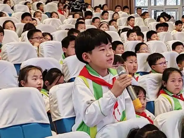 雁塔区科普校园行活动走进大雁塔小学西沣学校