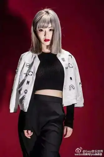 是中国音乐类选秀节目的一个标杆,而田丹即是其中新一代歌手中当之无