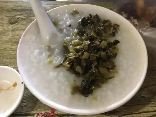 早餐店-"一碗白粥 咸菜咸菜觉得好像腌制过头了 ."-大众点评移动版