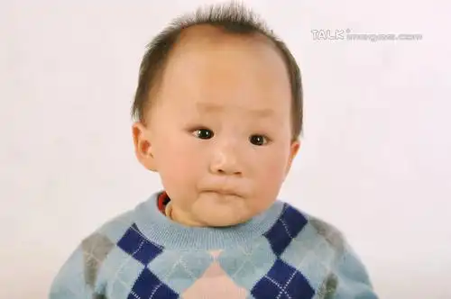 白天,正面,毛衣,纯洁,亚洲,仅一个人,粉色背景,格子,注视,黄种人,小孩