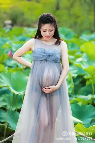 准妈妈 孕味十足 别样美丽