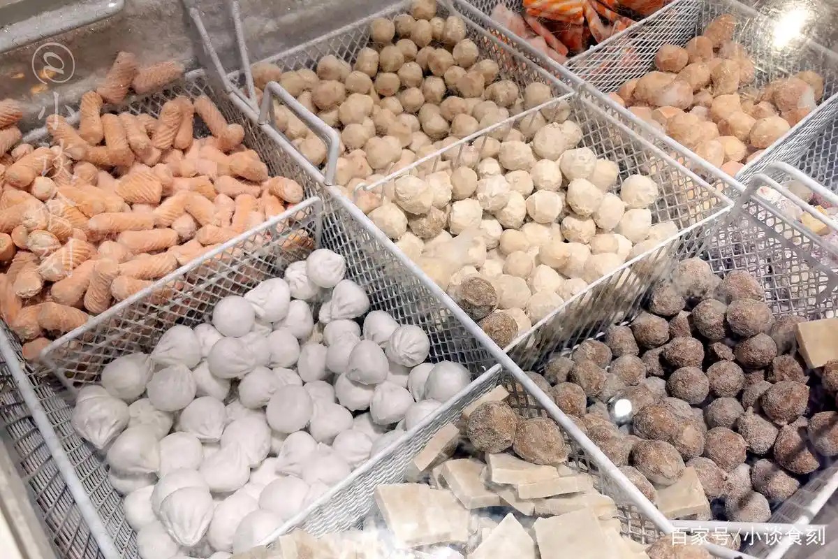 10元一斤的散装肉丸,是用什么做的?"裸放"在冰柜内,能买吗?