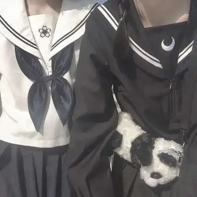 闺蜜头像玩网jk制服