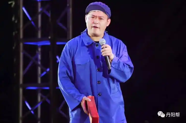 丫蛋 王金龙再来几个女神小视频给你过过瘾萧亚轩迪克牛仔活动现场