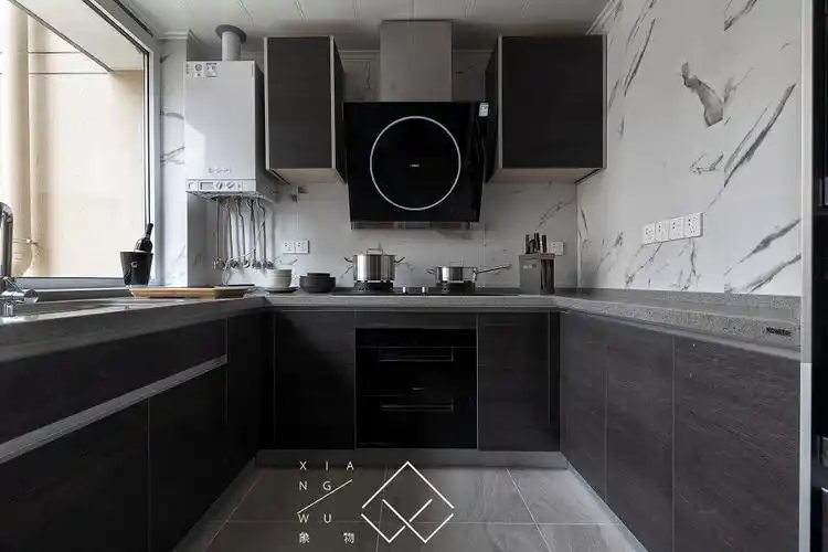 138㎡江苏现代风格住宅--akon