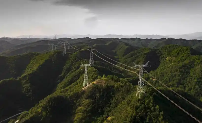 河南电网吸收省外电力创历史新高