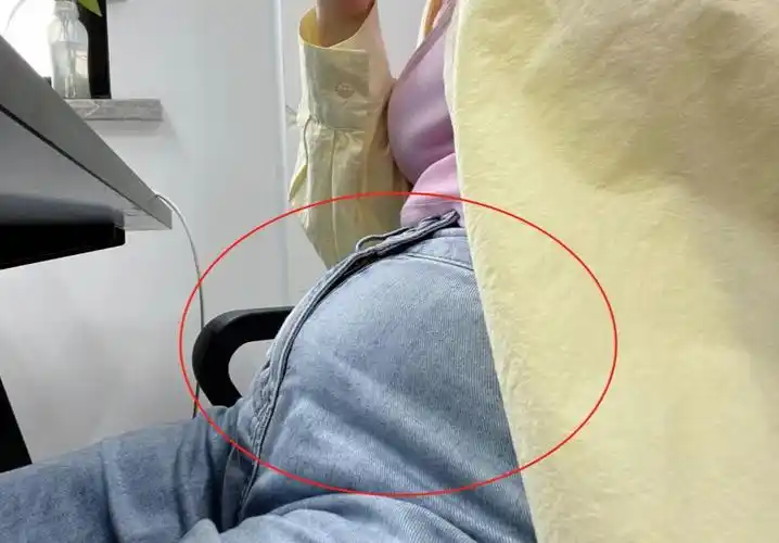 很多女生明明不胖,为什么都有小肚子?