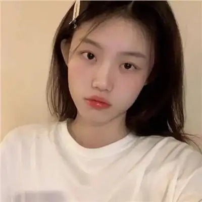 韩系高级质感的ins女生头像高清图片