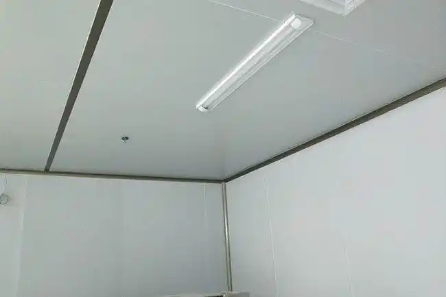 无尘净化车间装修工程彩钢板安装