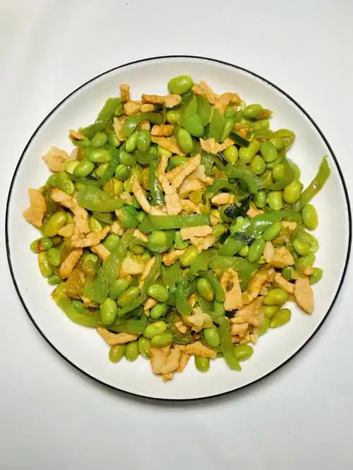 保姆级毛豆青椒炒肉丝09