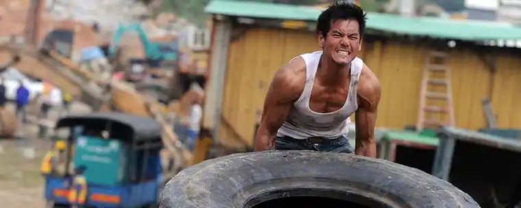 王宝强和彭于晏合作出演过《激战》,这是两人唯一合作过的电影.