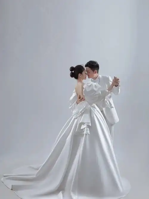 高级的韩式是婚纱照必不可少的一种风格#客片分享  #婚纱照风格