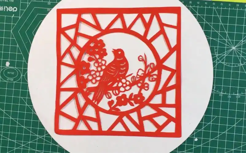 春暖花开,报春鸟窗花剪纸教程分享给大家