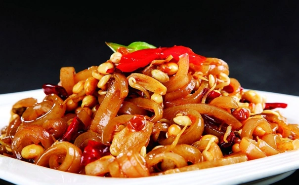 猪皮有什么功效作用?芹菜炒猪皮怎么做?(1)