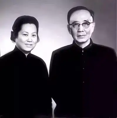 于立群,郭沫若晚年合影