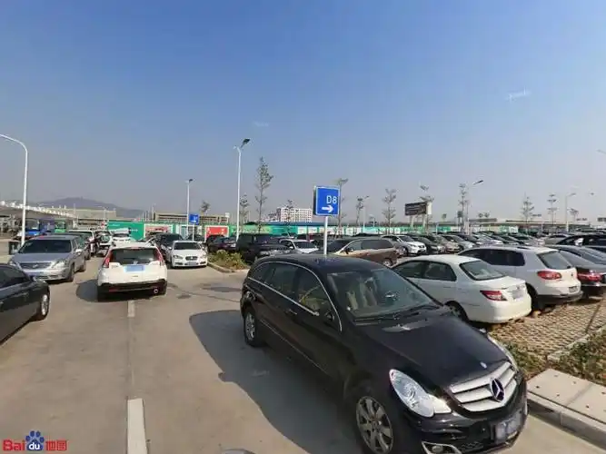 深圳宝安国际机场t3航站楼-p3停车场