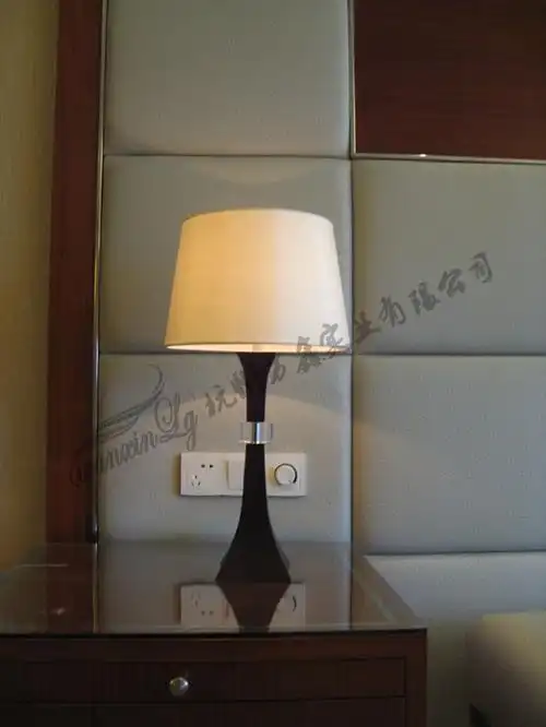 杭州万鑫实业非标灯具定制专家,专注于星级酒店,豪华会所,高端别墅,房