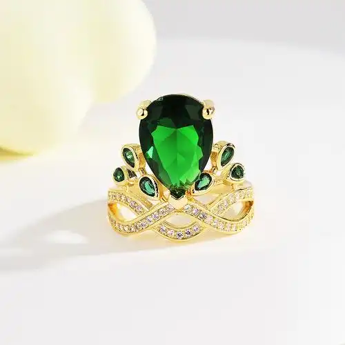 秋冬季时尚祖母祖母绿绿宝石戒指女镀18k金色镶钻戒指