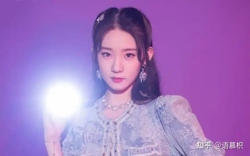 娱乐吃瓜:胡歌,鞠婧祎,肖战,张艺凡,檀健次,李梦 - 知乎