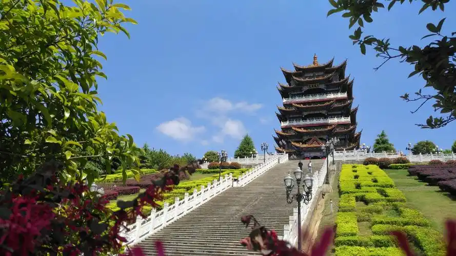 龙岗公园,汉阴百姓向往的地方,休闲的好去处