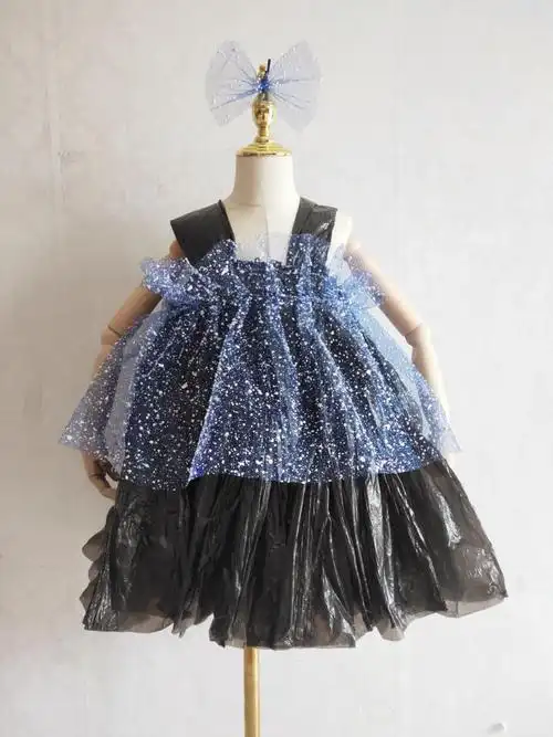 环保时装秀女孩女童塑料袋环保走秀演出服装亲子手工环保作业儿童蓬蓬