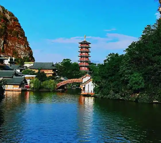 桂林木龙湖景区