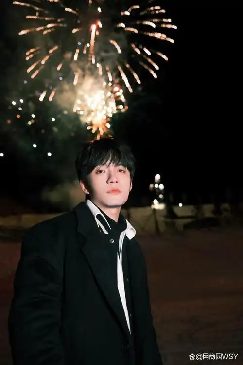 张颜齐这个名字开始被大众所熟知是在《创造营2019》,作为一名rapper