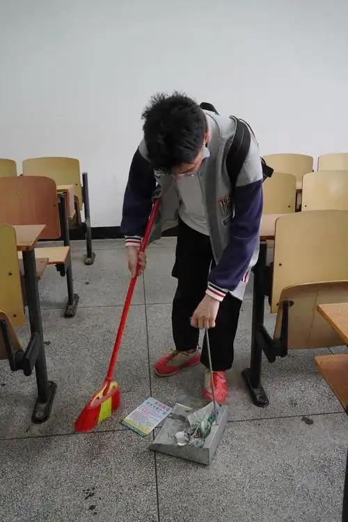 营造了整洁良好的学习氛围,充分展现了我院学生的劳动意识和劳动习惯