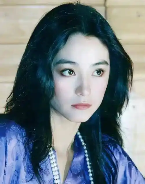 90年代最美的18位女明星,都是70后耳熟能详的天然美女!