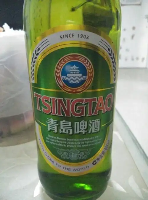 买了一箱啤酒,商家说是登州路生产的青啤,请问怎么分辨是不是登州路的