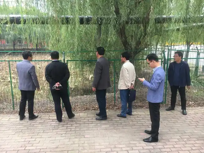 上下齐努力,教育教学工作有动力--广饶县教育局领导视察大码头镇西