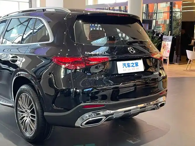 北京奔驰 奔驰glc 2023款 glc 300 l 4matic 动感型 7座