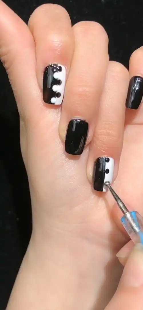 美甲美甲#一根点珠笔做出来的美甲  简单又好看