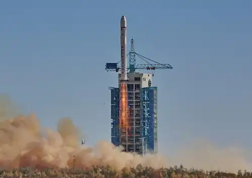 10月26日,搭载"天绘一号03星"的长征二号丁运载