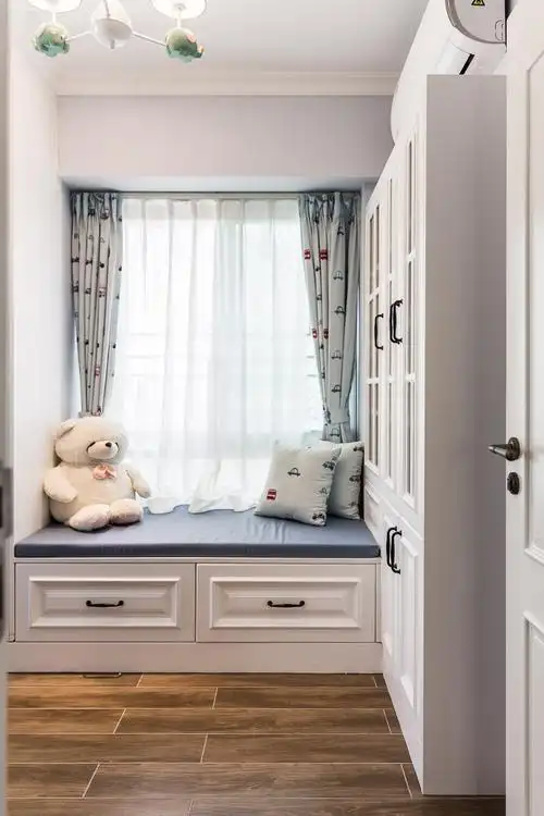 书桌装饰效果图80㎡北欧风格飘窗台装修效果图115㎡轻工业风格卧室