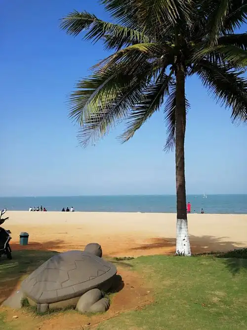 海南岛,有不同的海滩