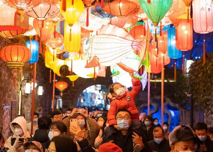 兔年喜迎开门红春节消费火热折射新一年中国经济的旺盛活力