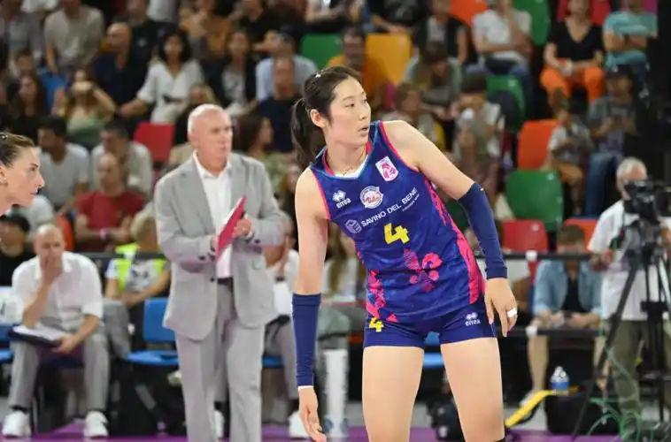 女排第一人承诺回归蔡斌等来救星朱婷正式复出一句话如同定心丸